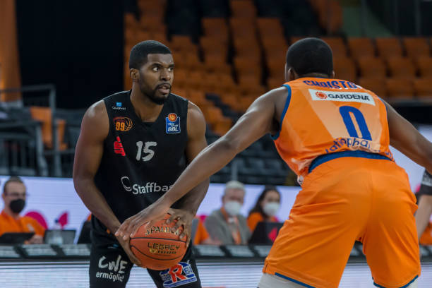 高风险的财 高风险的财