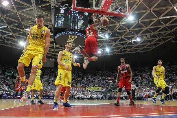 上满足他 上满足他